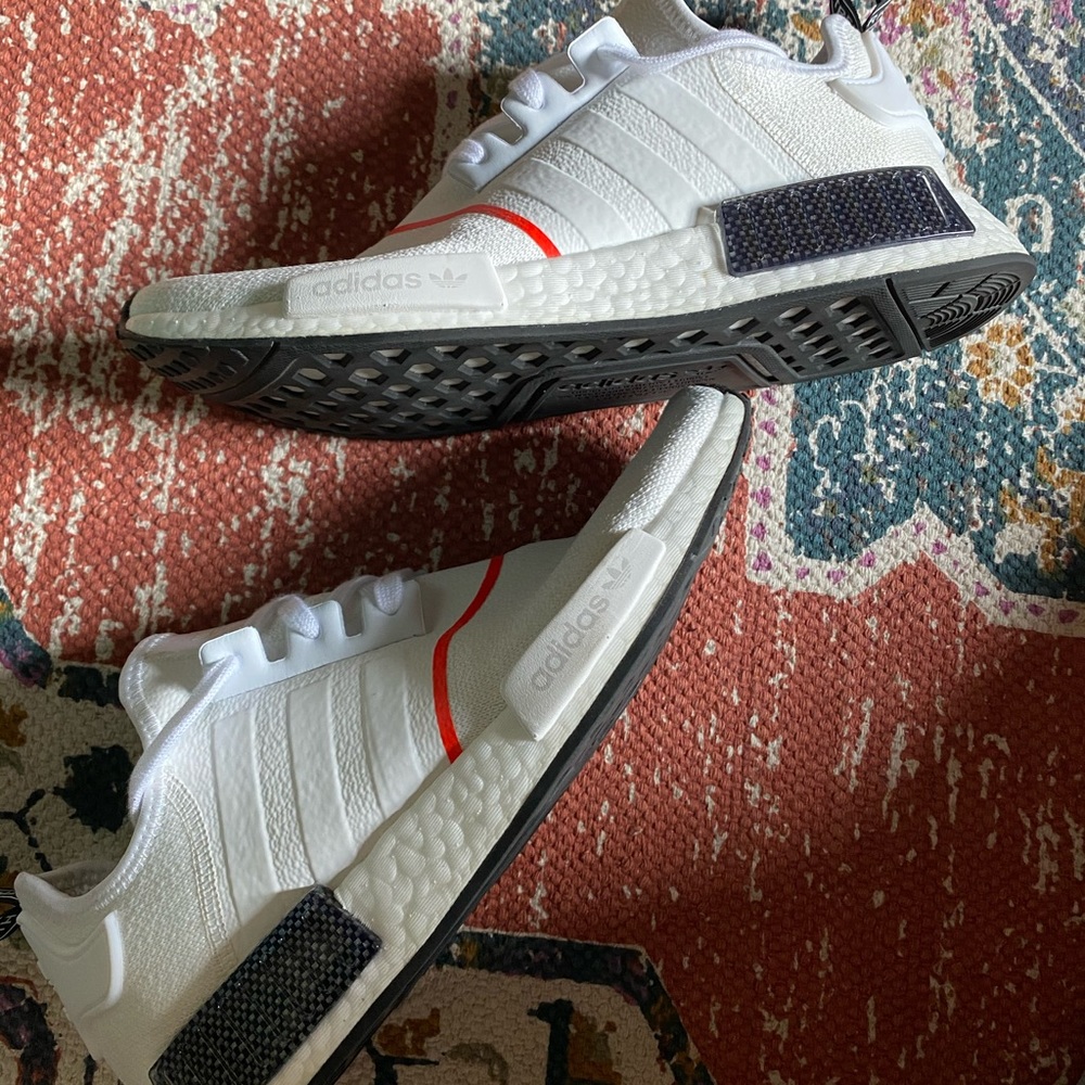 Adidas NMD_R1 Shoes (White/Carbon)
